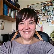 Profesora de primaria y ESO, titulada en magisterio, con muchos años de experiencia